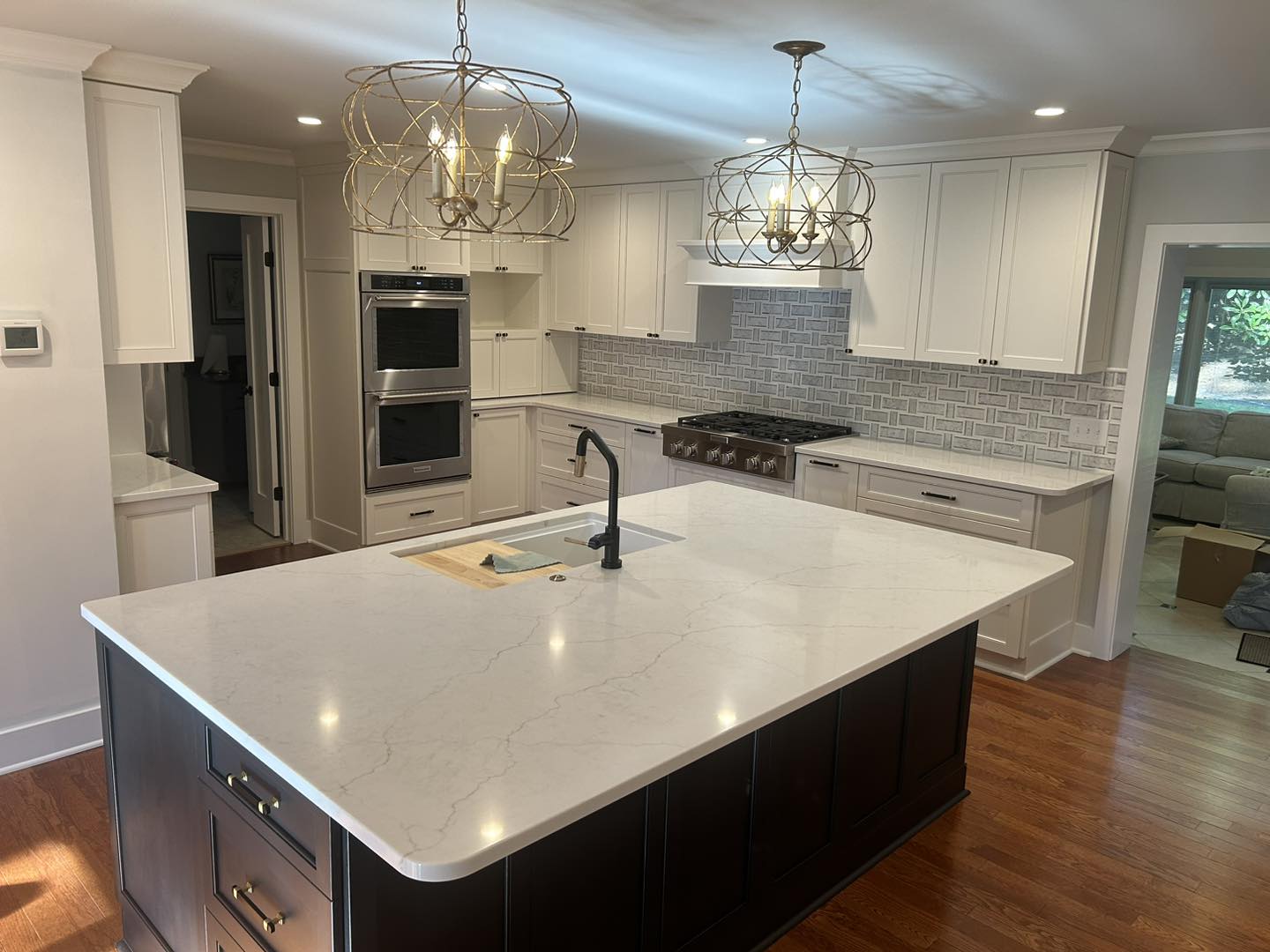 Elegant bathroom vanity